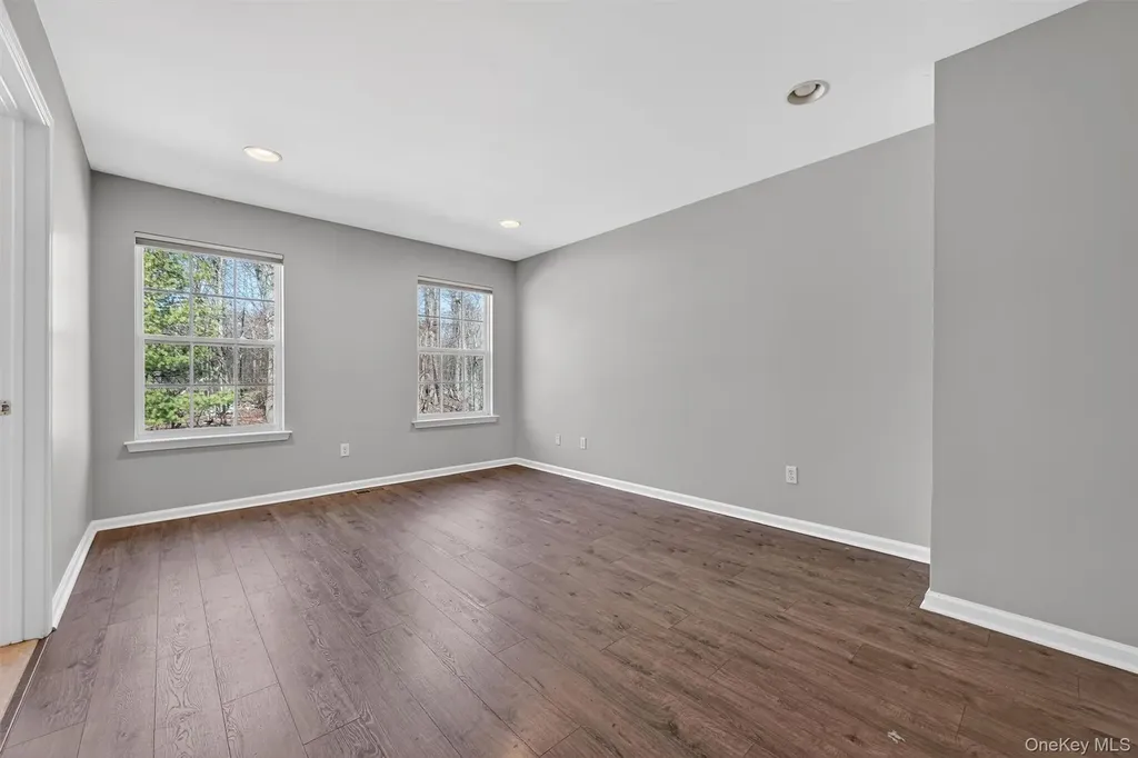 44 Barr Lane Monroe NY 10950