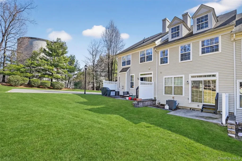 44 Barr Lane Monroe NY 10950