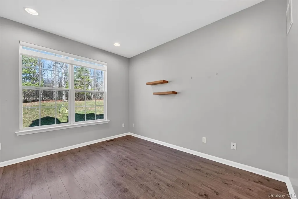 44 Barr Lane Monroe NY 10950