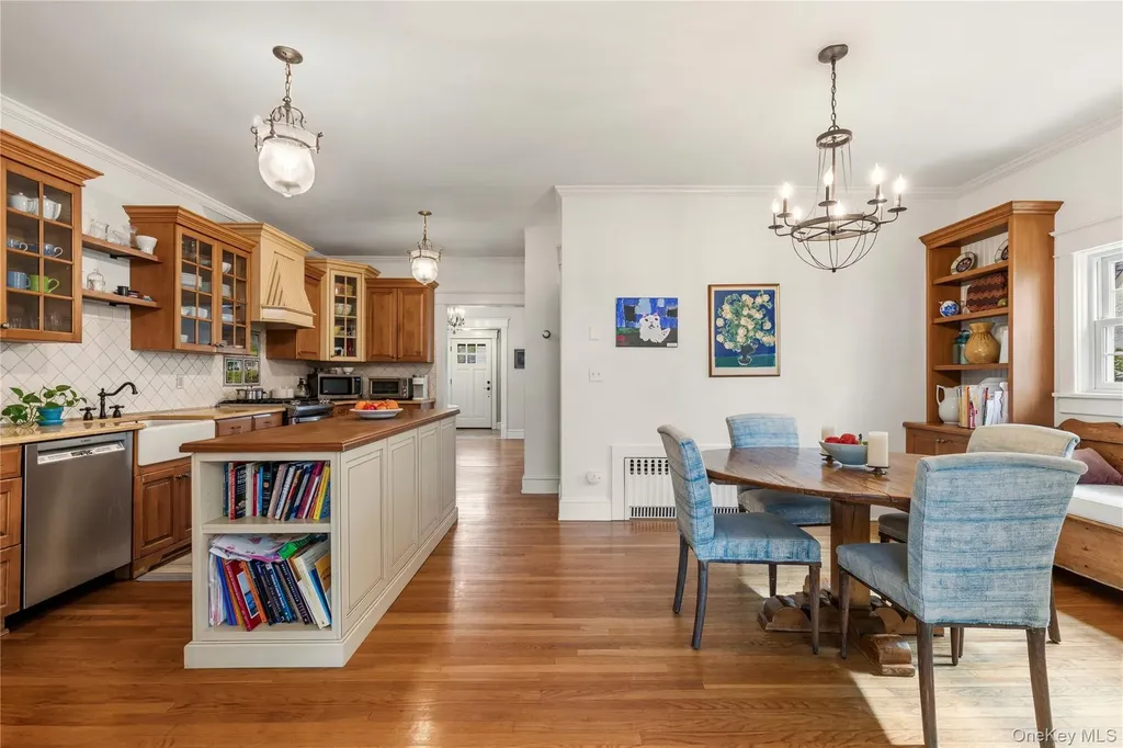 47 Hillcrest Avenue Larchmont NY 10538