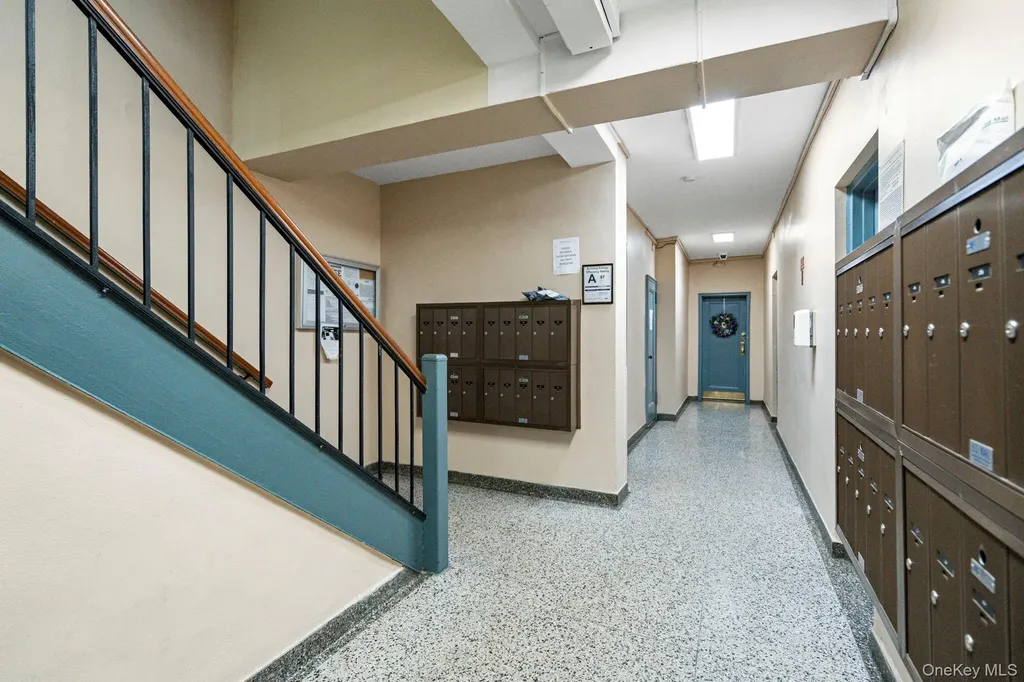 5221 65th Place Maspeth NY 11378