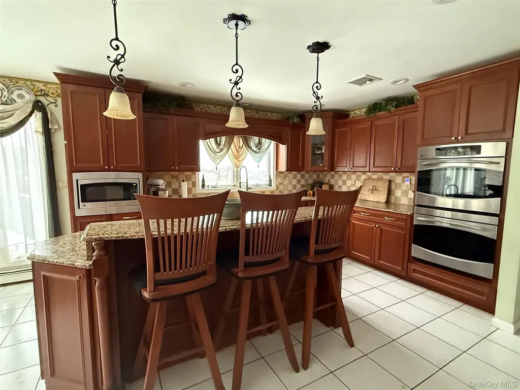 7 Tundra Terrace Cornwall NY 12518