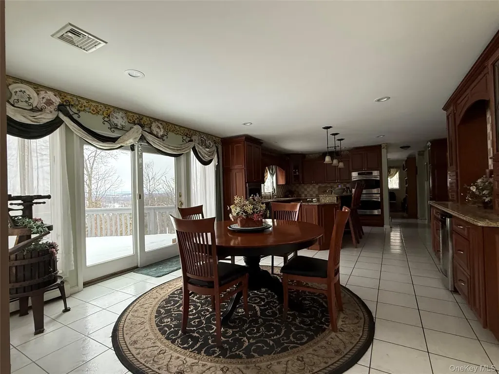 7 Tundra Terrace Cornwall NY 12518