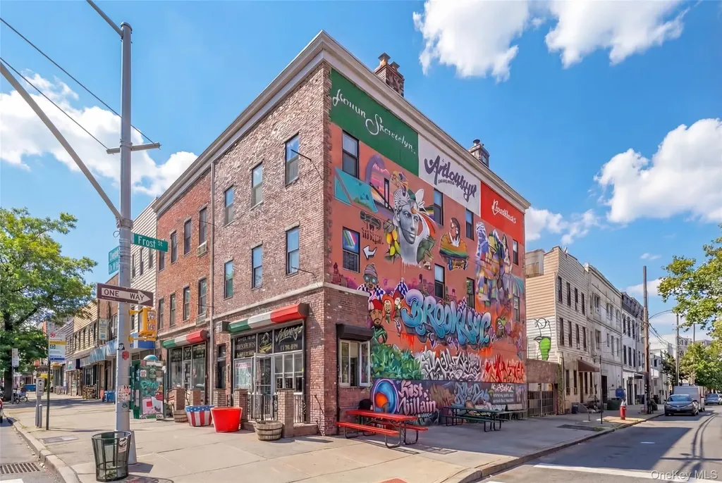 444 Graham Avenue Brooklyn NY 11211
