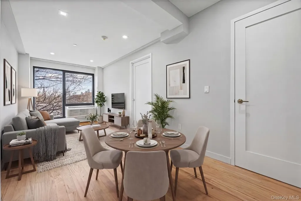 444 Graham Avenue Brooklyn NY 11211