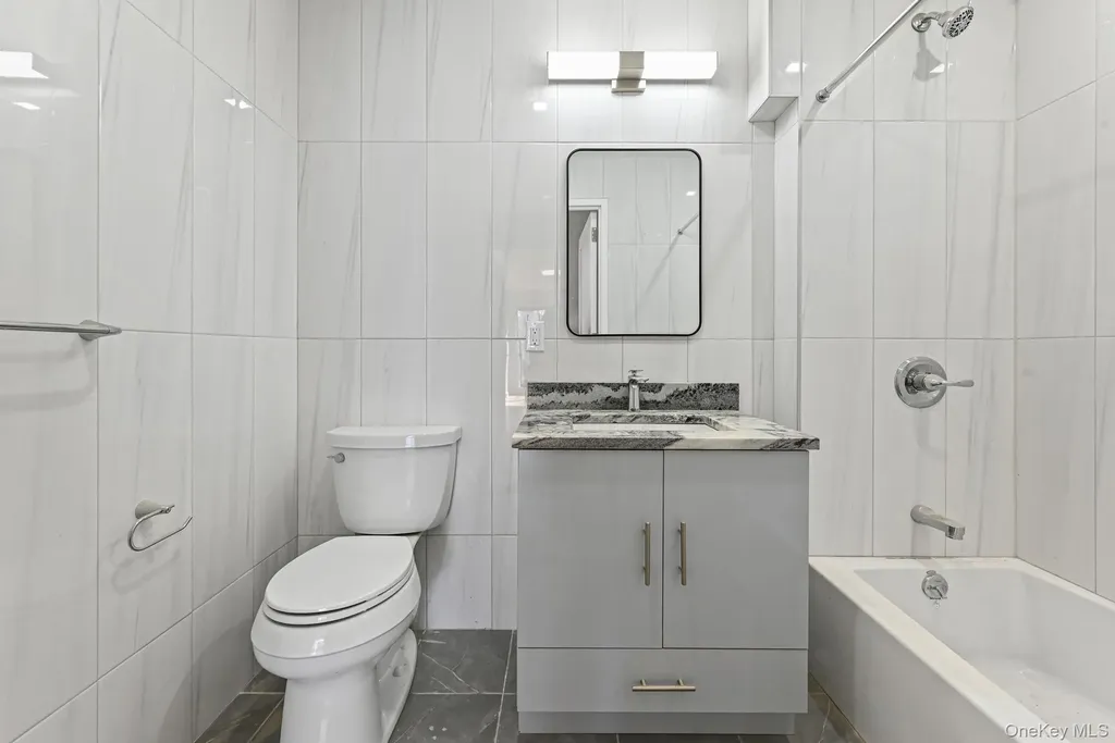 444 Graham Avenue Brooklyn NY 11211