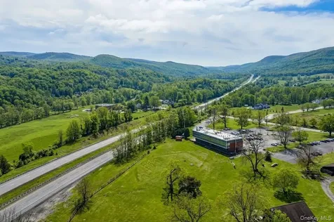 70 Pleasant Hill Road New Windsor NY 12553