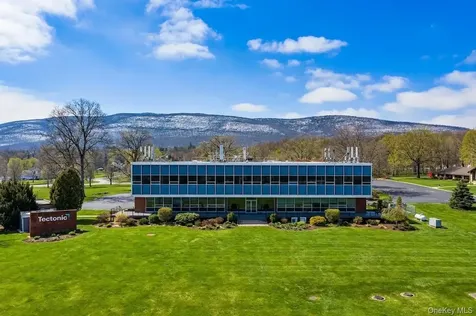 70 Pleasant Hill Road New Windsor NY 12553