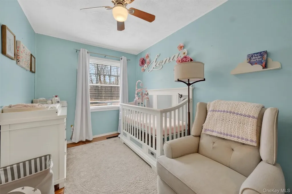 8 Van Wyck Drive Poughkeepsie NY 12601
