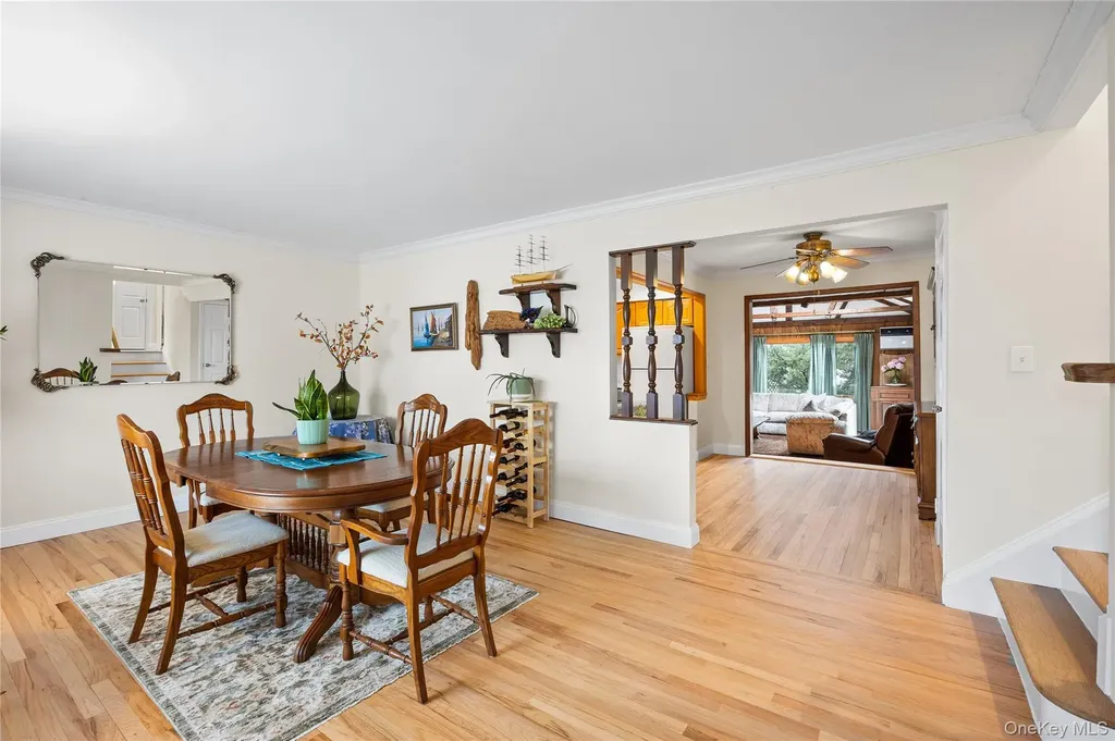 88 Evans Avenue Albertson NY 11507