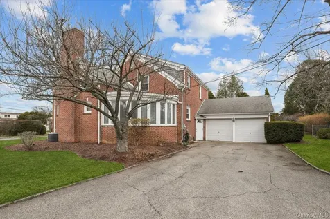 10 Madison Road Scarsdale NY 10583