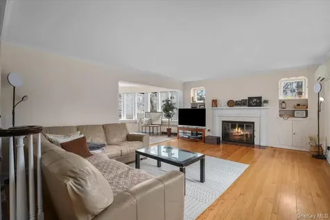10 Madison Road Scarsdale NY 10583