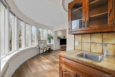 10 Madison Road Scarsdale NY 10583