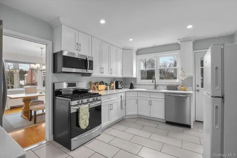 10 Madison Road Scarsdale NY 10583