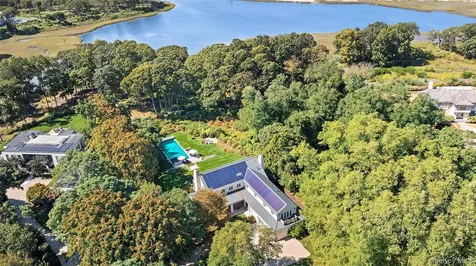 27 Ezekills Hollow Sag Harbor NY 11963