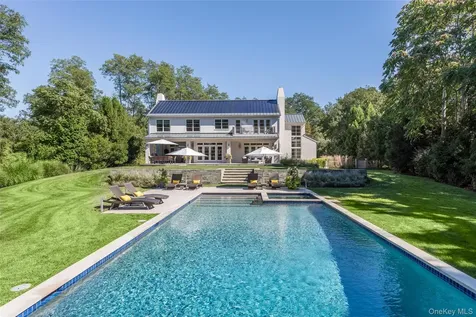 27 Ezekills Hollow Sag Harbor NY 11963