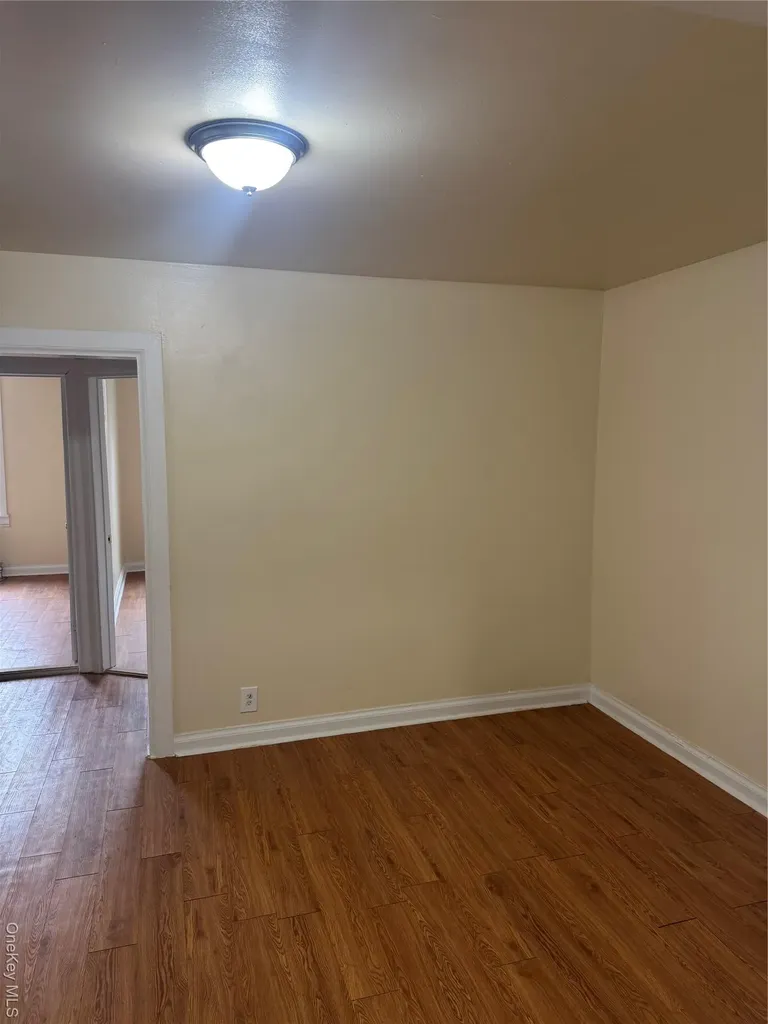 530 E 159th Street Bronx NY 10451