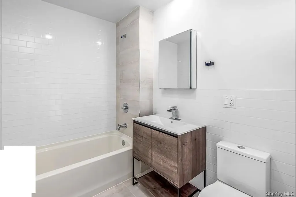 499 Evergreen Avenue Brooklyn NY 11221