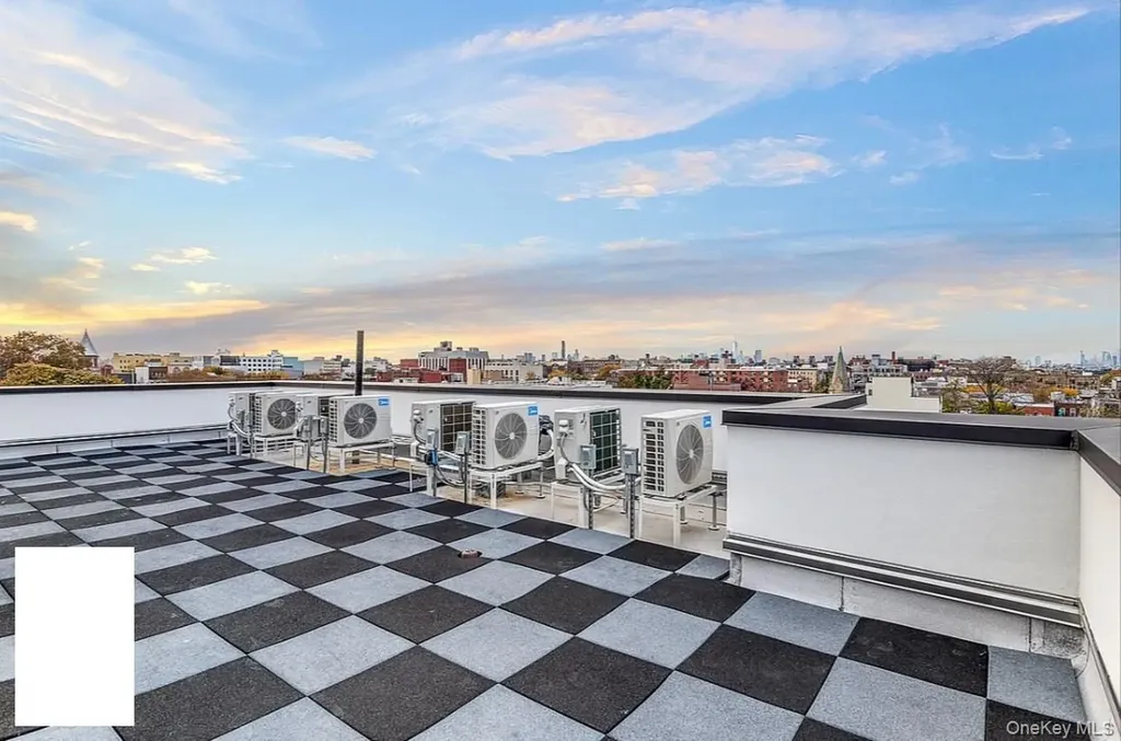 499 Evergreen Avenue Brooklyn NY 11221