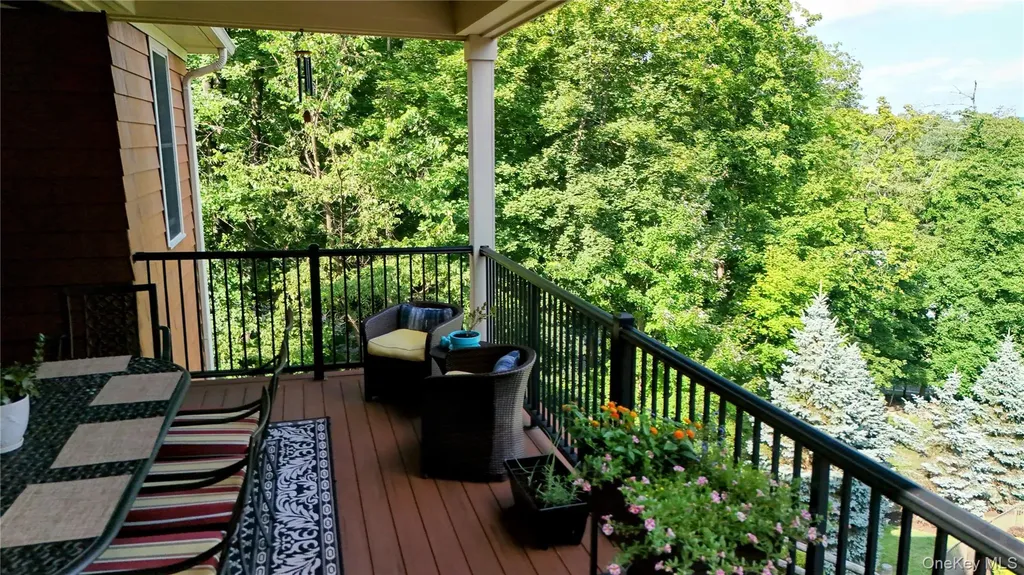 1 Peck Ridge Road Warwick NY 10990