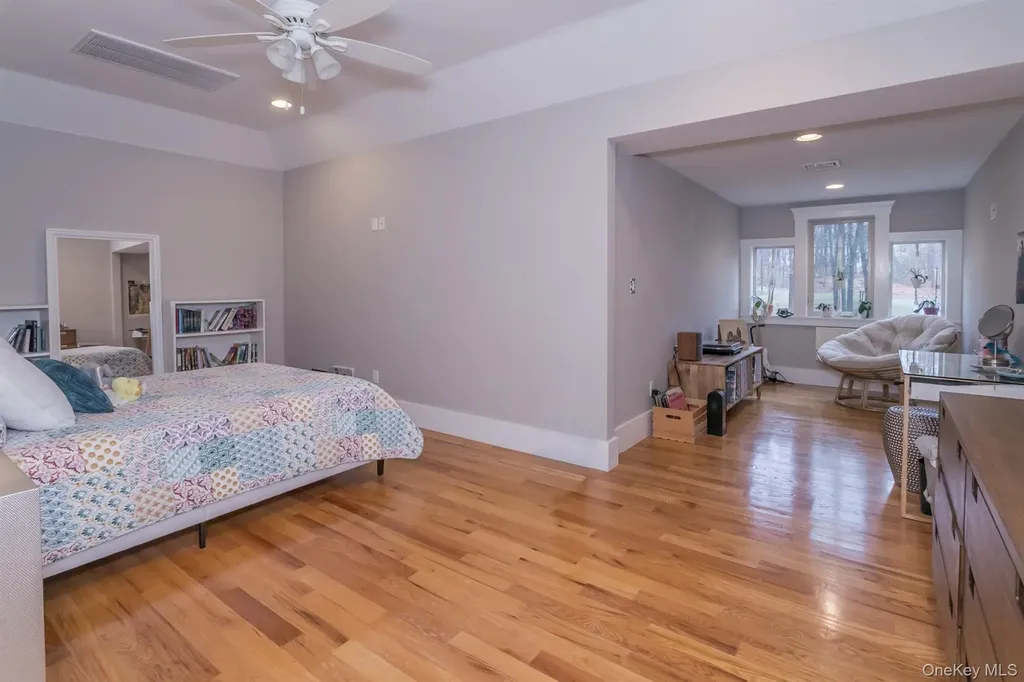 1 Peck Ridge Road Warwick NY 10990