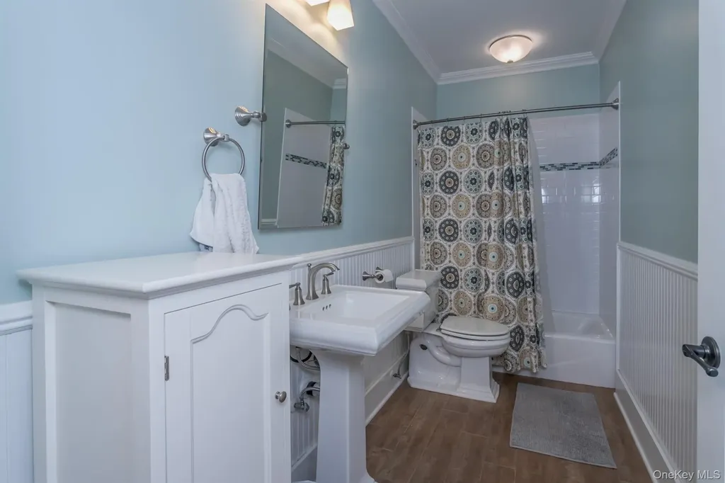 1 Peck Ridge Road Warwick NY 10990