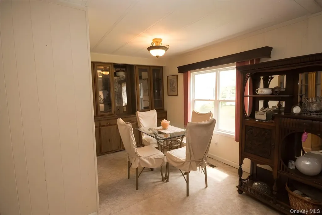 14 Buttercup Drive Bohemia NY 11716