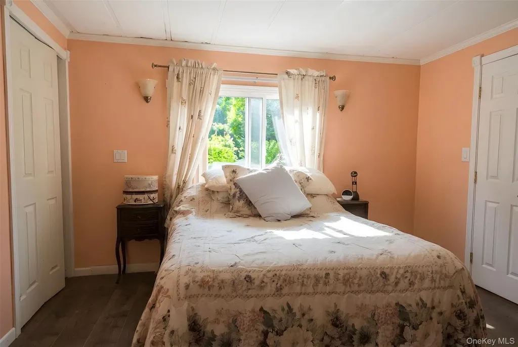 14 Buttercup Drive Bohemia NY 11716
