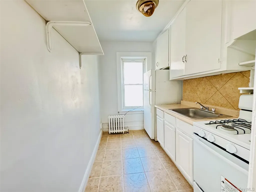 76-18 85th Road Woodhaven NY 11421