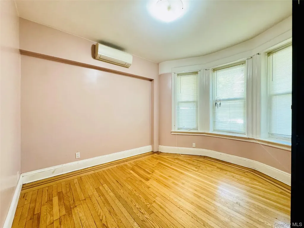 76-18 85th Road Woodhaven NY 11421