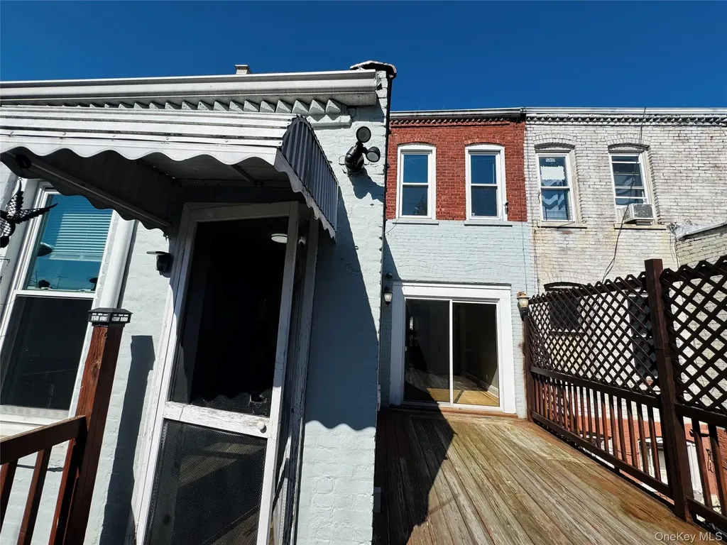76-18 85th Road Woodhaven NY 11421