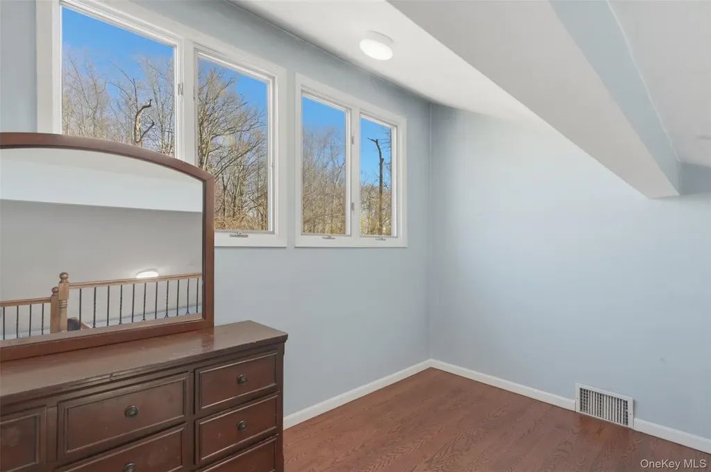 41 S Monsey Road Monsey NY 10952