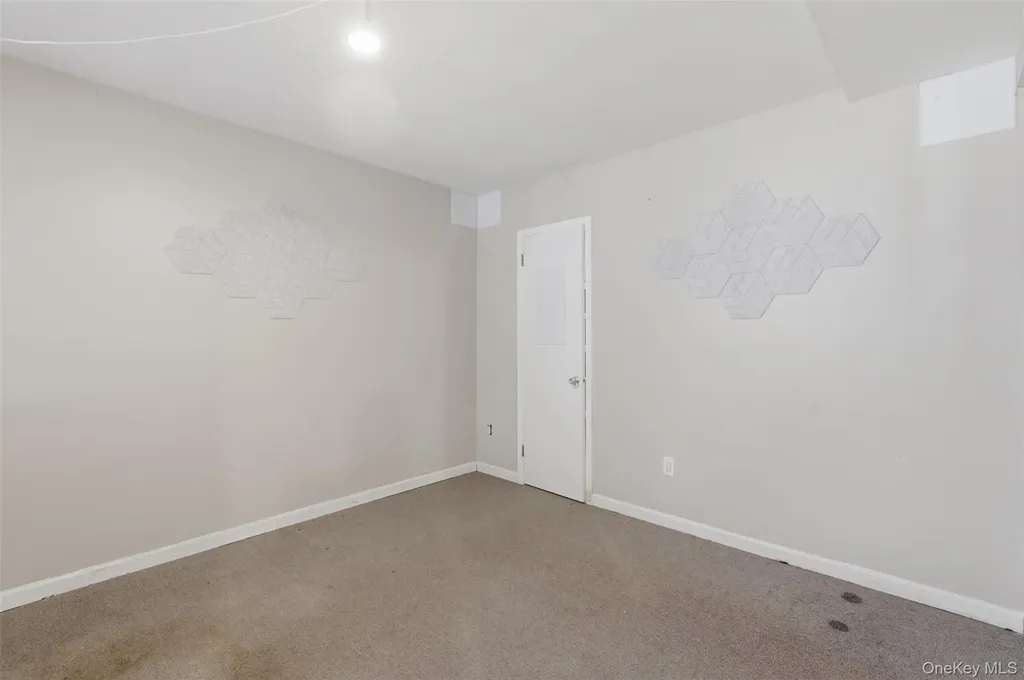 41 S Monsey Road Monsey NY 10952