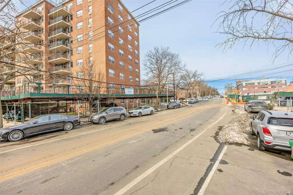 7150 Parsons Boulevard Flushing NY 11367