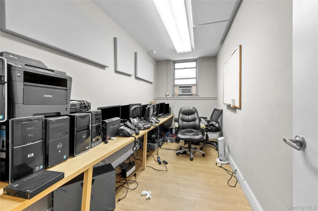 7150 Parsons Boulevard Flushing NY 11367