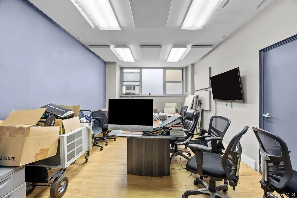 7150 Parsons Boulevard Flushing NY 11367
