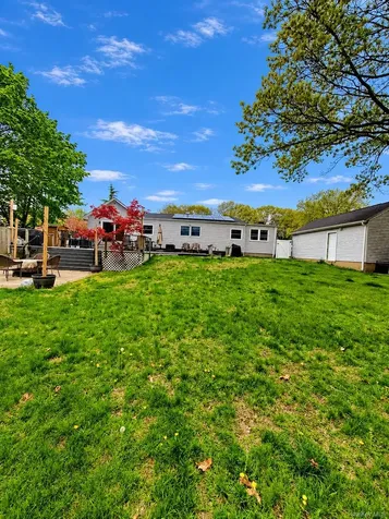 98 Fawn Lane E South Setauket NY 11720