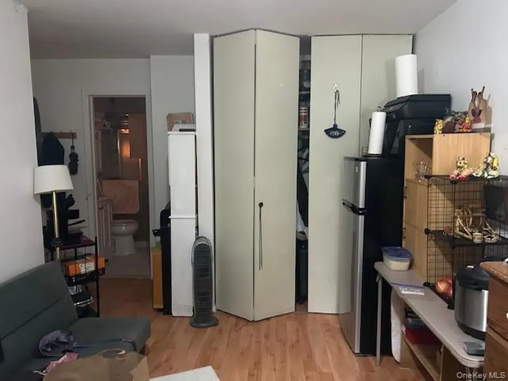 140-40 34th Avenue Flushing NY 11354