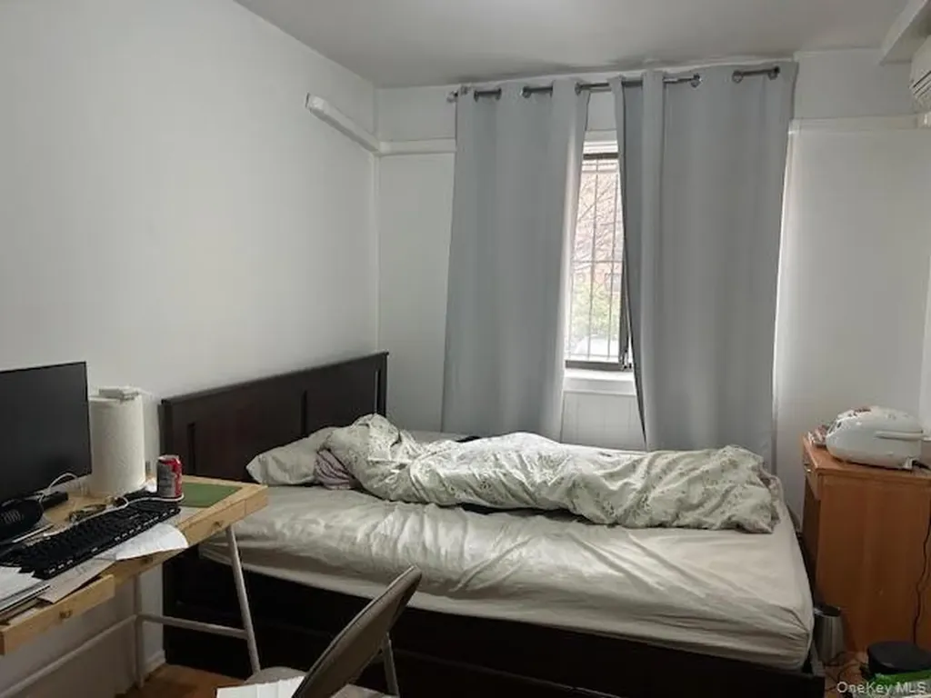 140-40 34th Avenue Flushing NY 11354