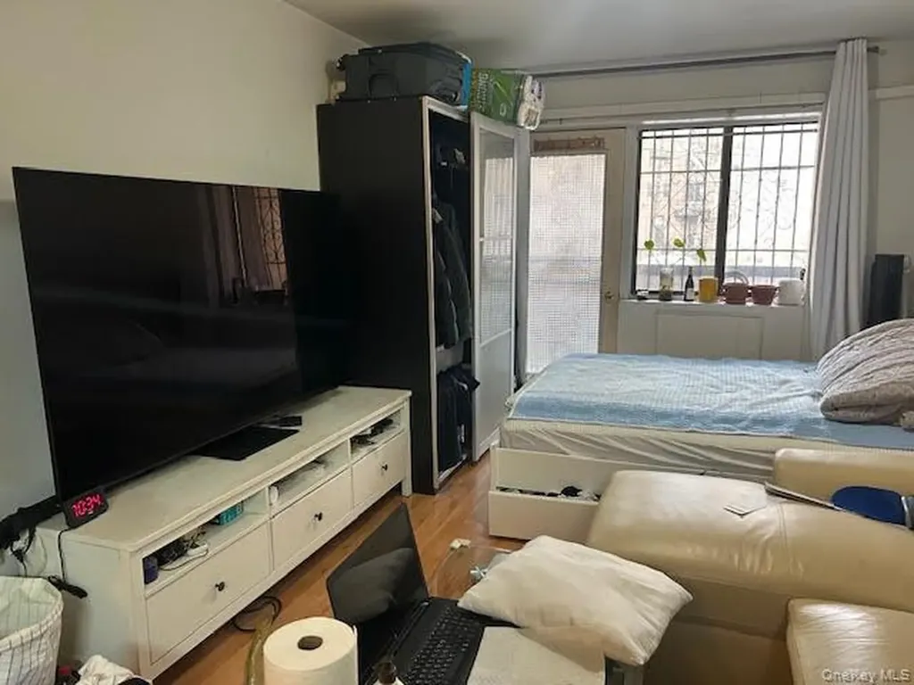 140-40 34th Avenue Flushing NY 11354