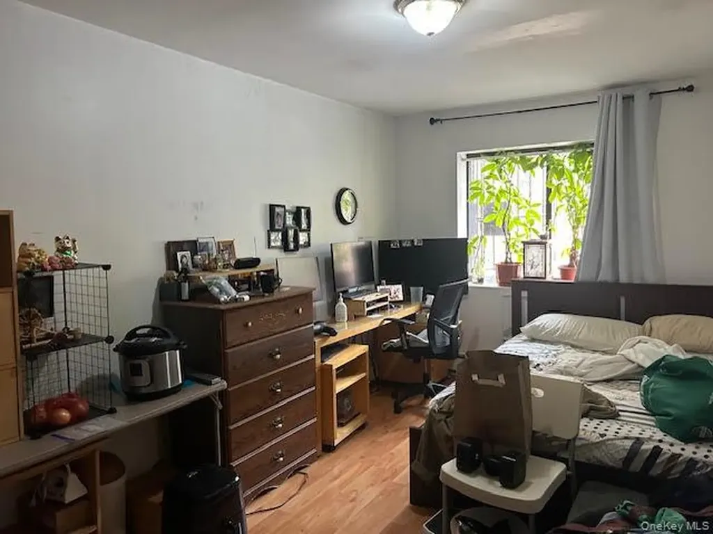 140-40 34th Avenue Flushing NY 11354