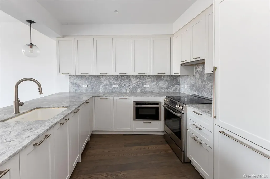 107-06 Queens Boulevard Forest Hills NY 11375