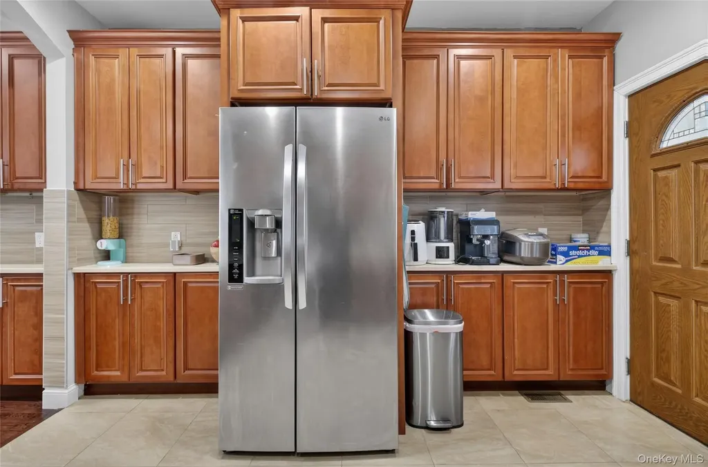 151-23 26th Avenue Flushing NY 11354