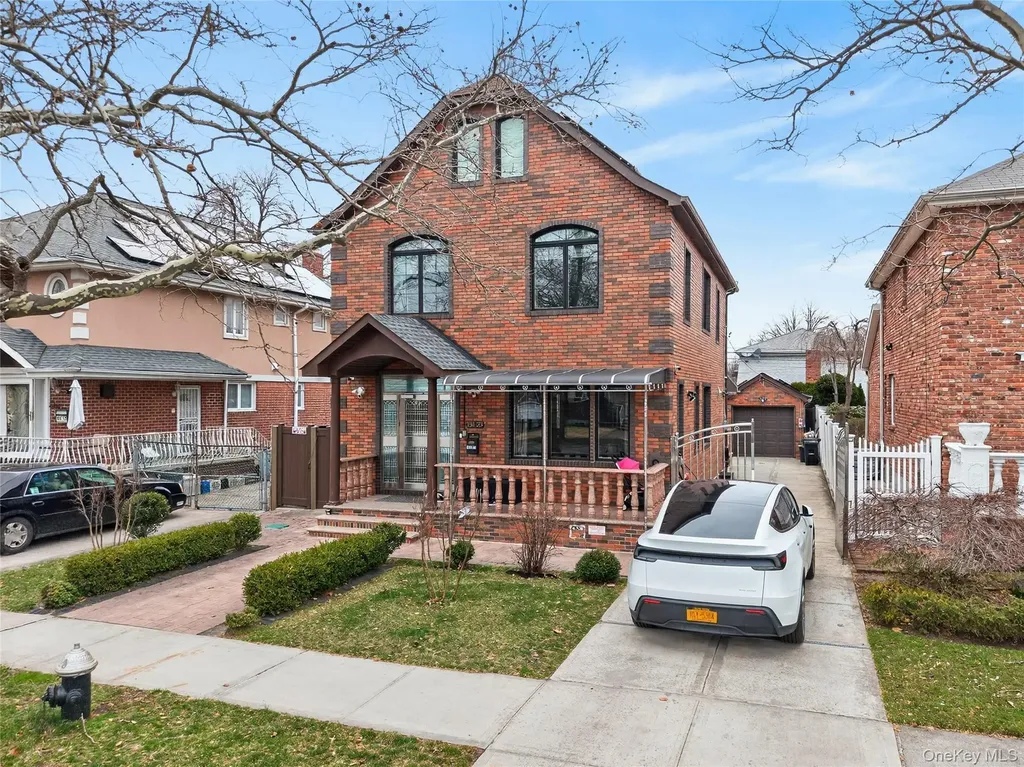 151-23 26th Avenue Flushing NY 11354