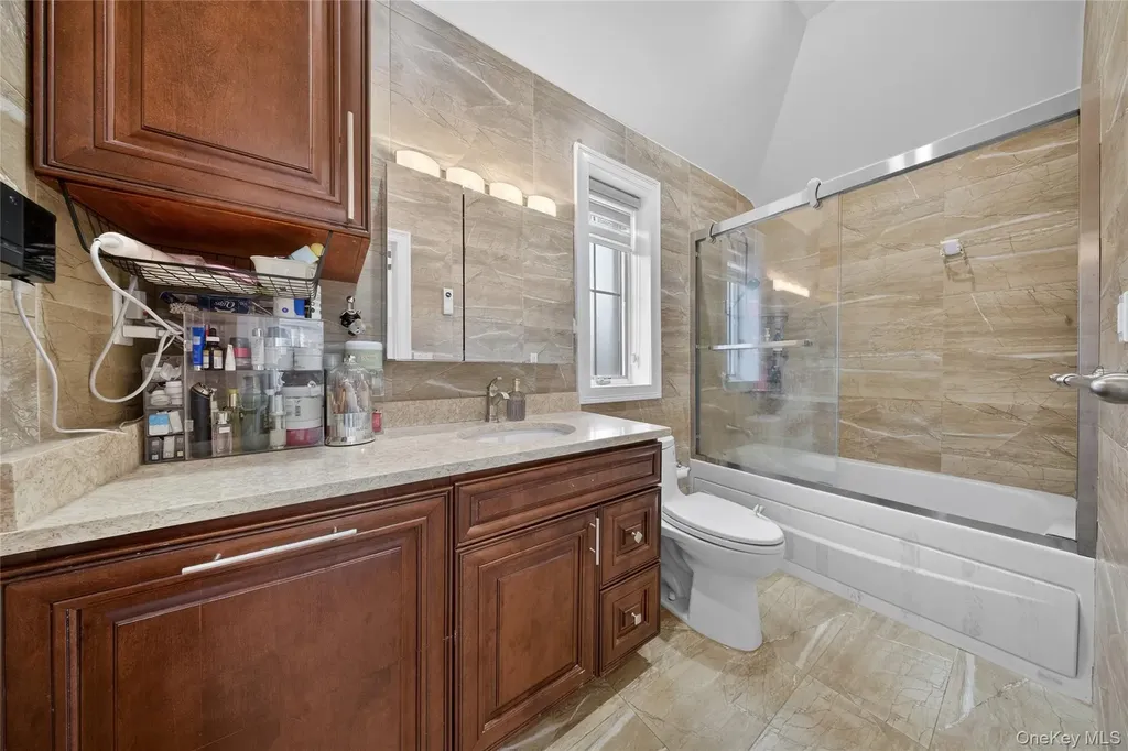 151-23 26th Avenue Flushing NY 11354