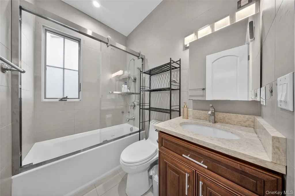151-23 26th Avenue Flushing NY 11354