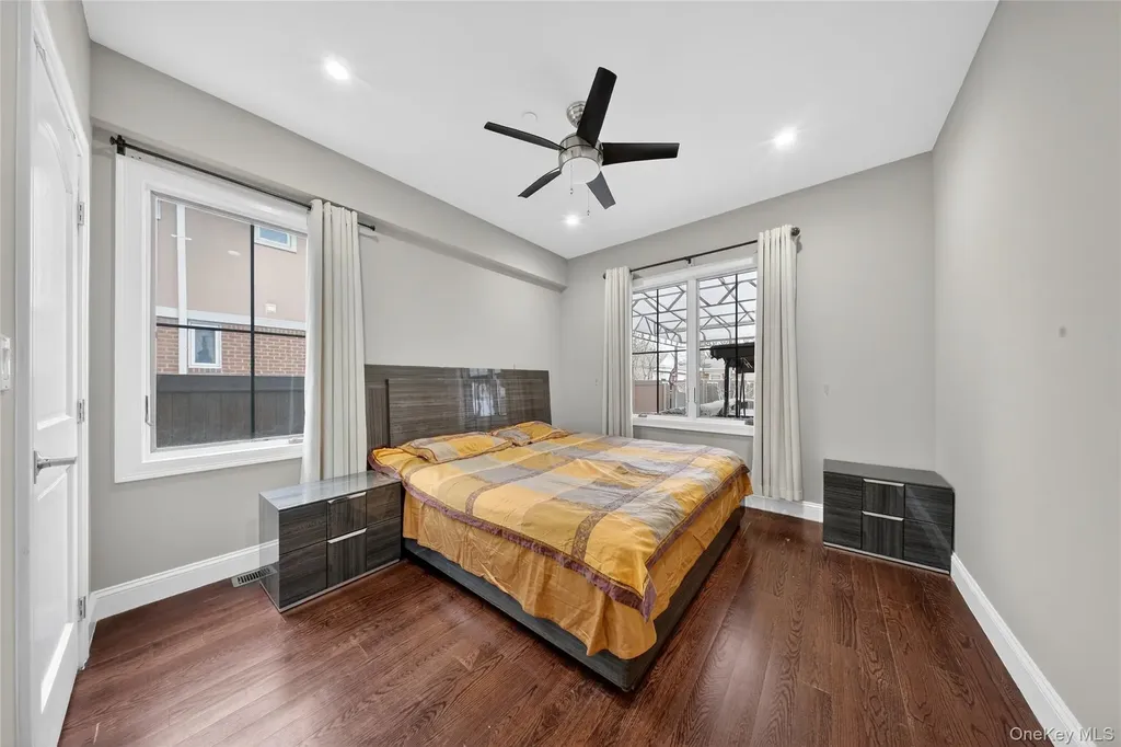 151-23 26th Avenue Flushing NY 11354
