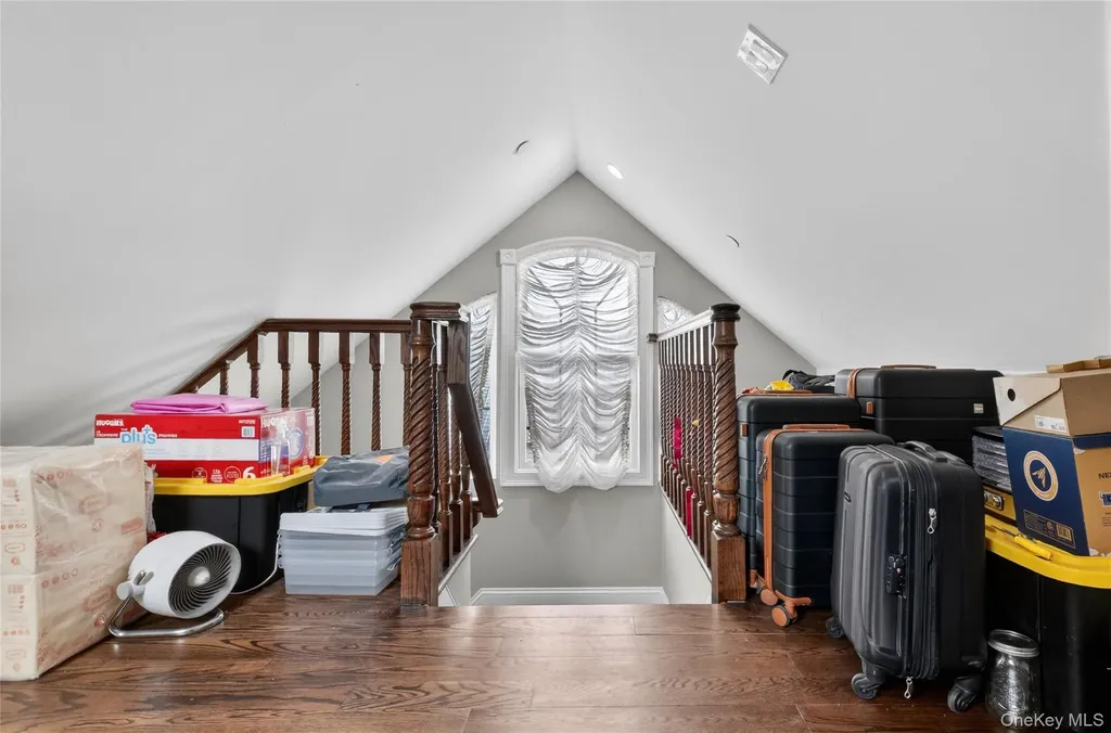 151-23 26th Avenue Flushing NY 11354