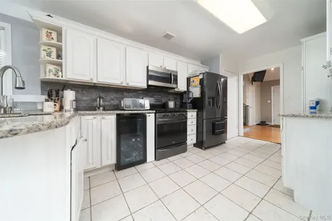 86-34 Francis Lewis Boulevard Holliswood NY 11432