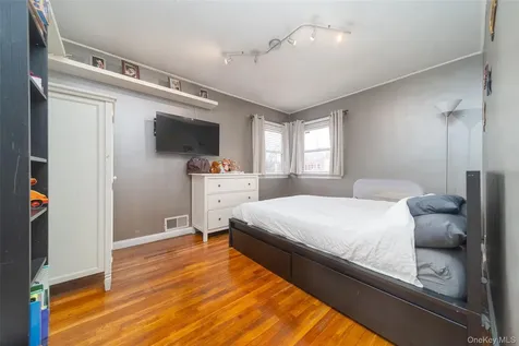 86-34 Francis Lewis Boulevard Holliswood NY 11432